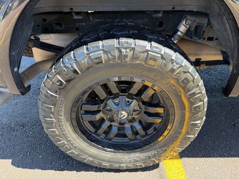 Used 2017 Ford F150 Lariat w/ Equipment Group 502A Luxury AWD/4WD image 13