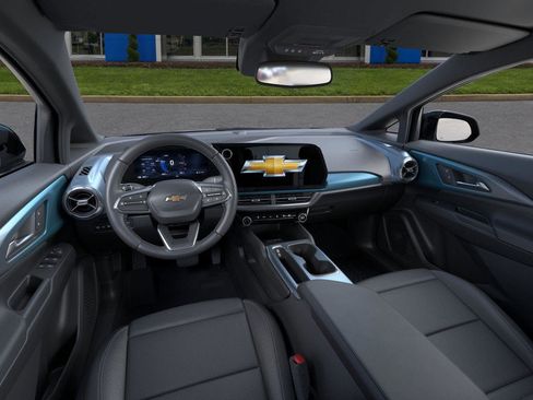 New 2026 Chevrolet Equinox EV LT image 16