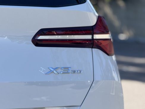 Used 2025 BMW X3 xDrive30i image 14