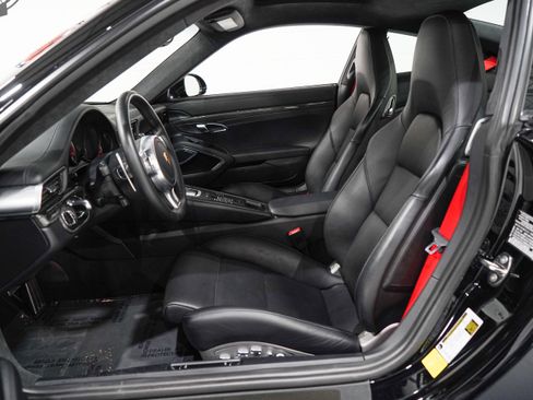 Used 2014 Porsche 911 Turbo S AWD/4WD image 8