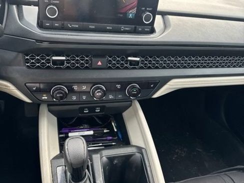 Used 2023 Honda Accord EX image 13