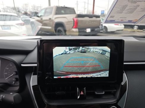 Certified 2025 Toyota Corolla LE image 18