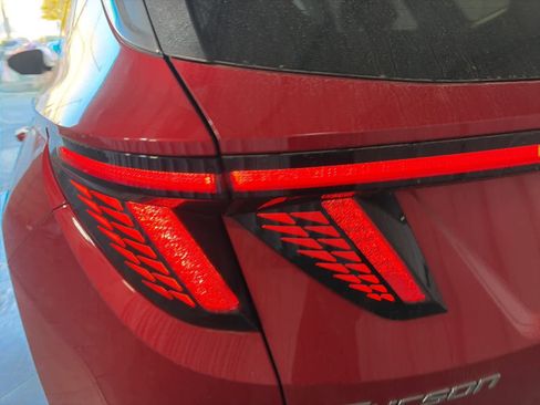 Used 2023 Hyundai Tucson SEL w/ Convenience Package image 13