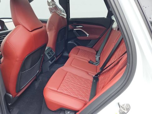 New 2026 Audi SQ5 Prestige AWD/4WD image 23