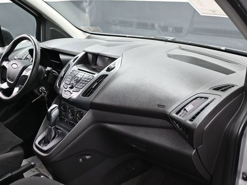 Used 2018 Ford Transit Connect XL image 33