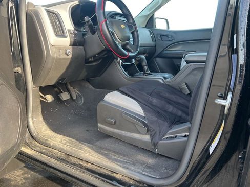 Used 2021 Chevrolet Colorado W/T w/ WT Convenience Package image 11