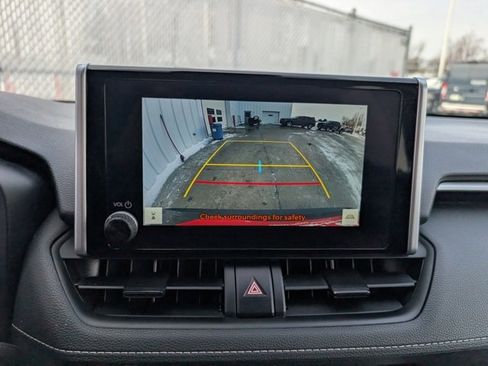 Used 2024 Toyota RAV4 XLE image 17