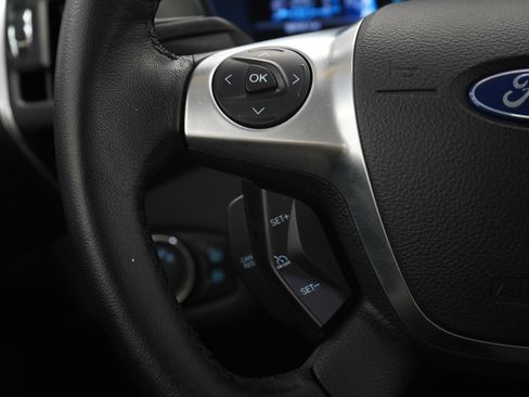 Used 2013 Ford C-MAX SEL image 26