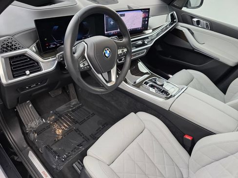 Certified 2024 BMW X5 sDrive40i w/ Premium Package RWD image 11