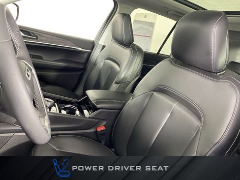 Used 2023 Jeep Grand Cherokee 4WD 4xe image 18