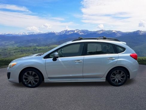 Used 2013 Subaru Impreza 2.0i Sport Premium AWD/4WD image 2