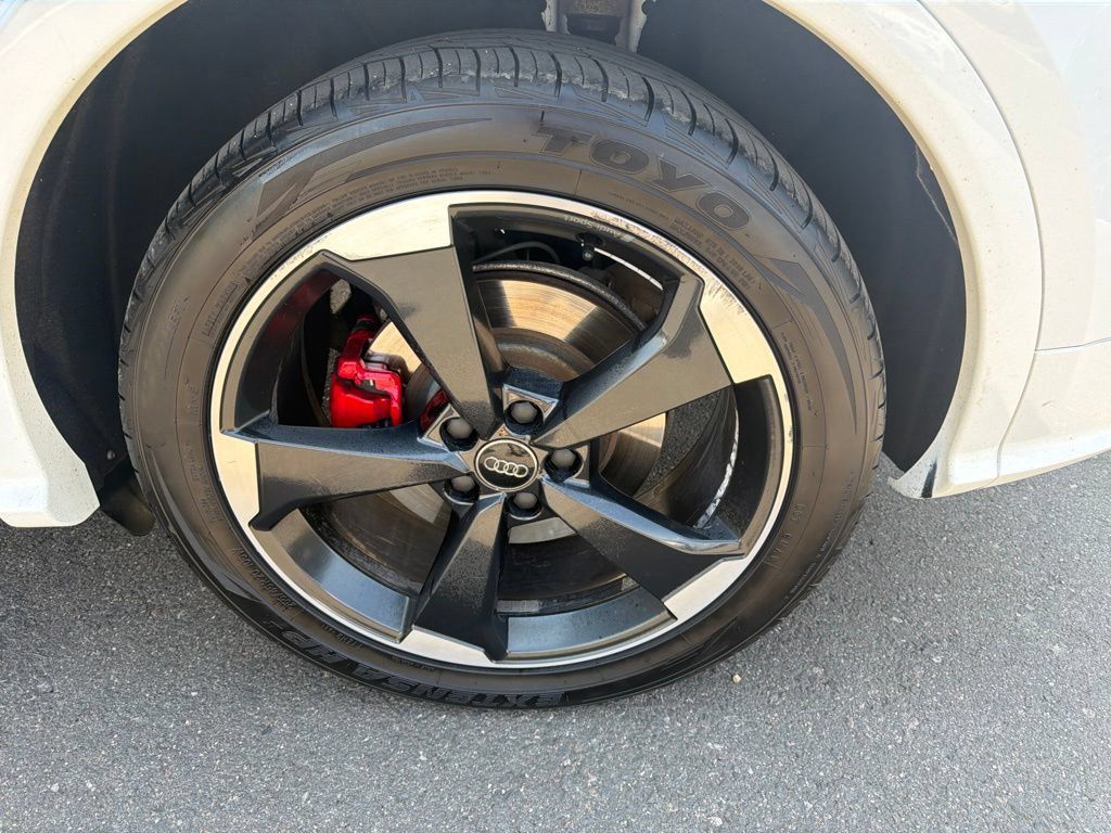 Used 2020 Audi SQ5 Premium Plus AWD/4WD image 34