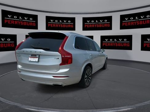 Used 2020 Volvo XC90 T5 Momentum AWD/4WD image 7