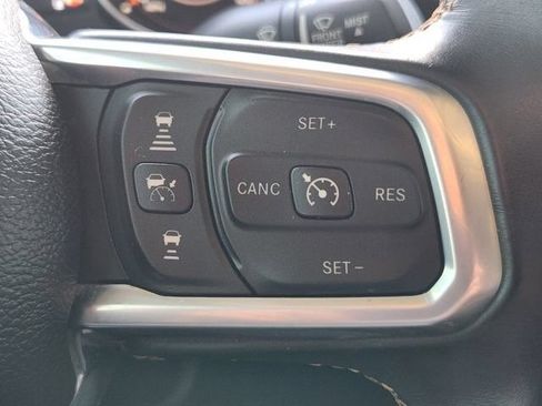 Used 2021 Jeep Gladiator Overland AWD/4WD image 29