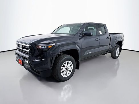New 2026 Toyota Tacoma SR5 AWD/4WD image 3