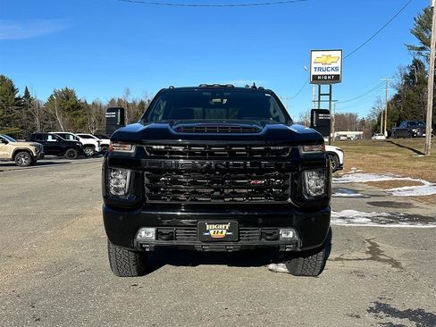 Used 2022 Chevrolet Silverado 3500 LTZ w/ LTZ Plus Package image 8