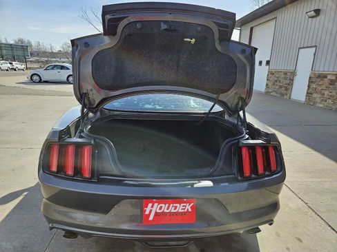 Used 2017 Ford Mustang Coupe w/ Ecoboost Performance Package image 17