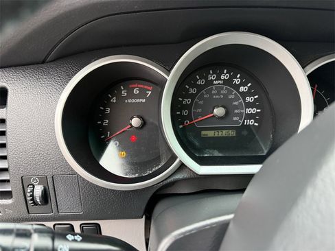 Used 2008 Toyota 4Runner SR5 w/ SR5 Extra Value Pkg 1 image 28