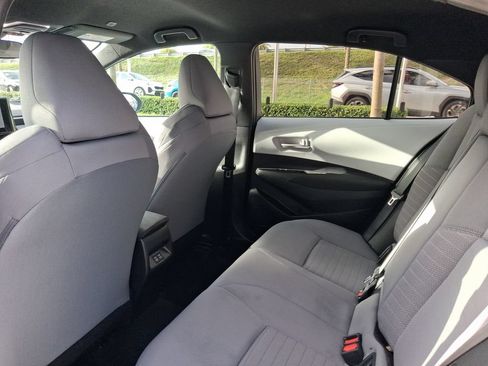 Used 2026 Toyota Corolla SE FWD image 7