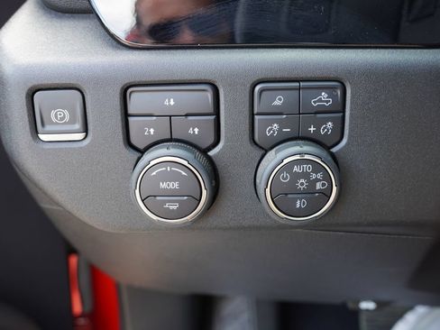 Used 2024 Chevrolet Silverado 3500 LT w/ All Star Edition AWD/4WD image 23