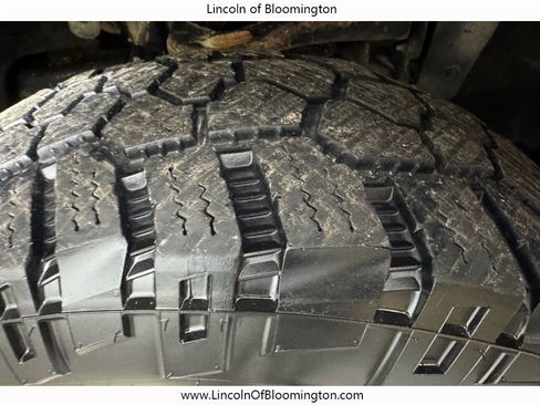 Used 2015 Ford F150 XLT w/ Equipment Group 302A Luxury image 15