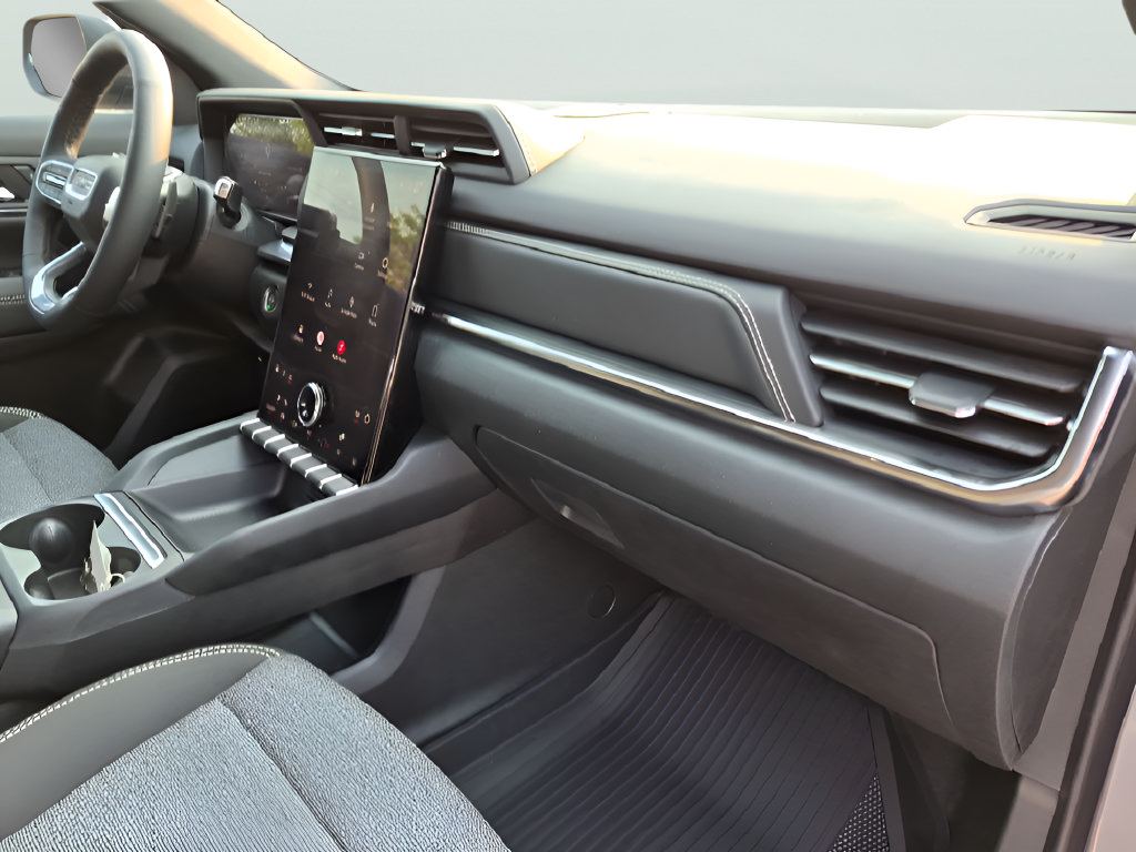 New 2027 GMC Terrain Elevation w/ LPO, Floor Liner Package FWD image 38