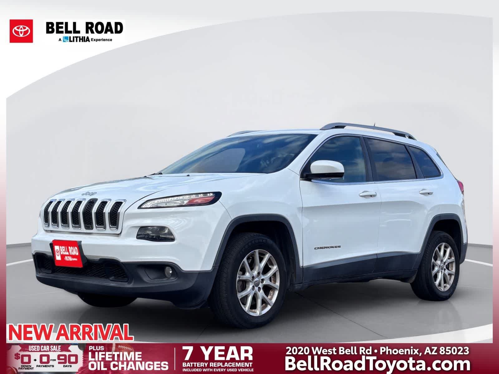 Used 2017 Jeep Cherokee Latitude w/ Safety/Convenience Group AWD/4WD image 1
