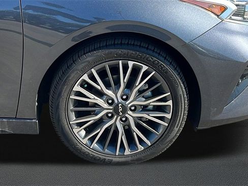 Used 2023 Kia Forte GT-Line image 5