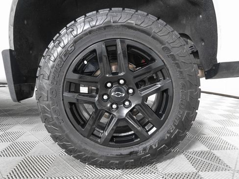 Used 2021 Chevrolet Silverado 1500 LT Trail Boss w/ Bed Protection Package image 30