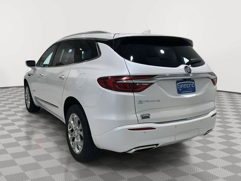 Used 2020 Buick Enclave Avenir w/ Avenir Technology Package AWD/4WD image 3