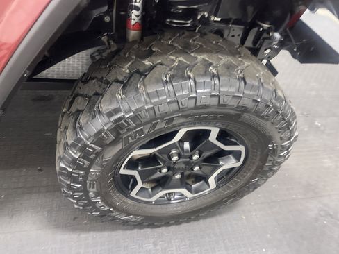 Used 2021 Jeep Gladiator Rubicon image 27