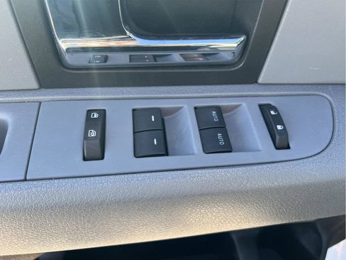 Used 2014 Ford F150 XLT w/ Trailer Tow Package image 11