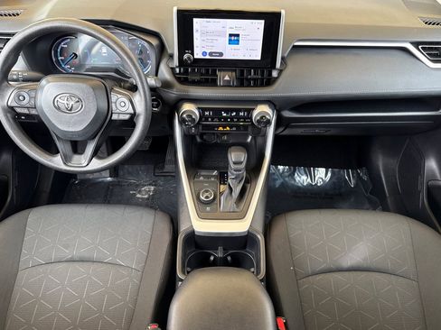 Certified 2025 Toyota RAV4 XLE image 17