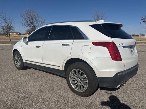 Used 2018 Cadillac XT5 Luxury w/ Driver Awareness Package image 5