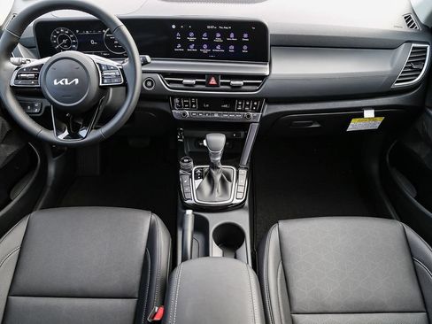 Certified 2026 Kia Seltos EX w/ EX Sunroof Package AWD/4WD image 12