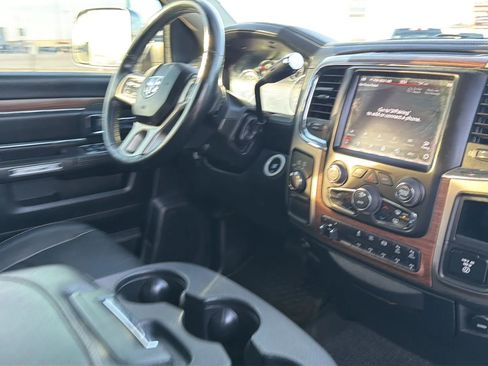 Used 2018 RAM 3500 Laramie image 89