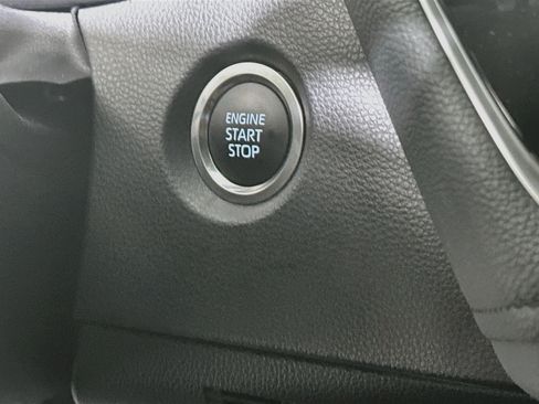 Used 2025 Toyota Corolla SE FWD image 20