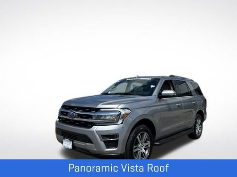 Used 2024 Ford Expedition Limited AWD/4WD image 12