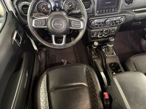 Used 2021 Jeep Gladiator Overland AWD/4WD image 22