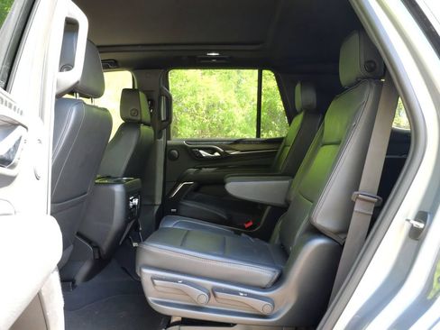 Used 2023 GMC Yukon Denali AWD/4WD image 27