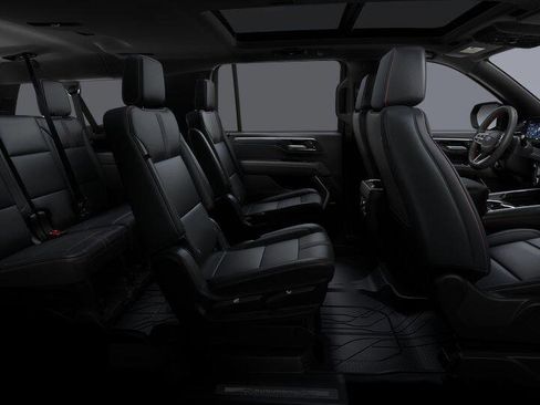 New 2026 Chevrolet Suburban RST image 9