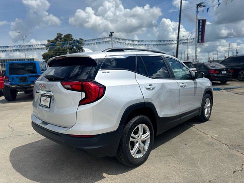Used 2021 GMC Terrain SLE w/ Driver Convenience Package FWD image 33