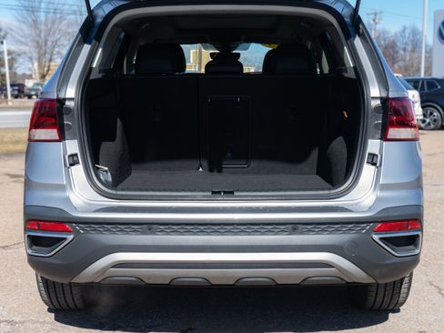 Certified 2023 Volkswagen Taos SEL image 24