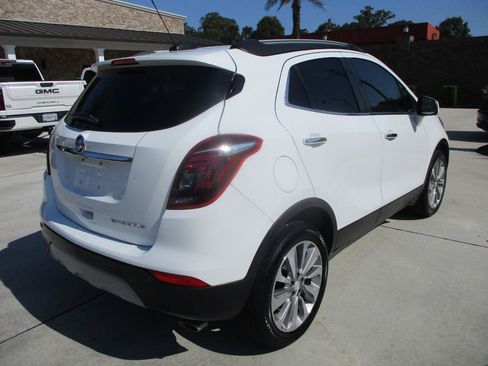 Used 2020 Buick Encore Preferred FWD image 12