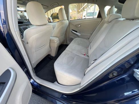 Used 2015 Toyota Prius Two FWD image 14
