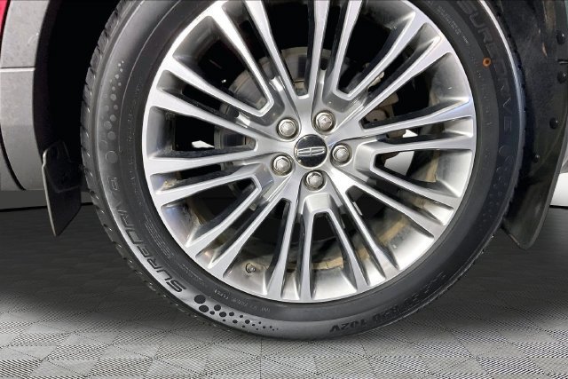 Used 2016 Lincoln MKX Reserve w/ Cargo Utility Package FWD image 27