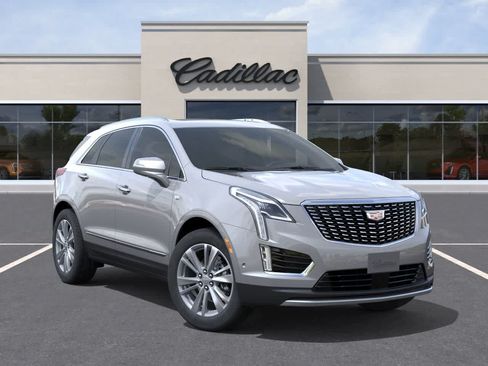 Used 2026 Cadillac XT5 Premium Luxury w/ LPO, Floor Liner Package AWD/4WD image 7