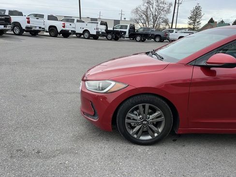 Used 2018 Hyundai Elantra SEL image 5