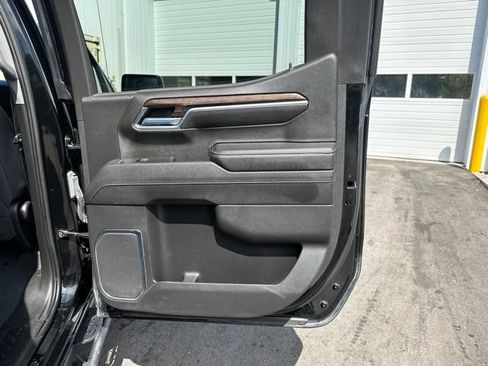 Used 2023 GMC Sierra 1500 Elevation AWD/4WD image 13