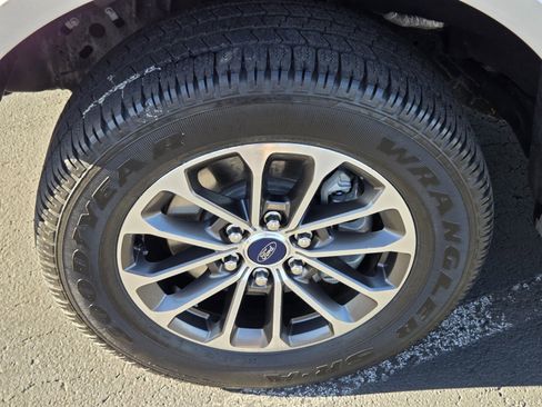 Certified 2018 Ford F150 XLT w/ Equipment Group 302A Luxury image 9